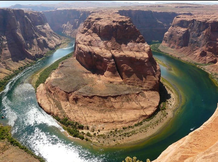 Grand Canyon: America’s Majestic Natural Wonder